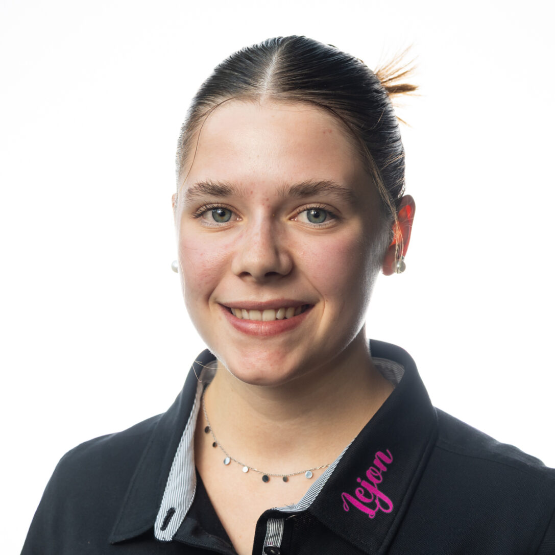 leann-stettler-25-26