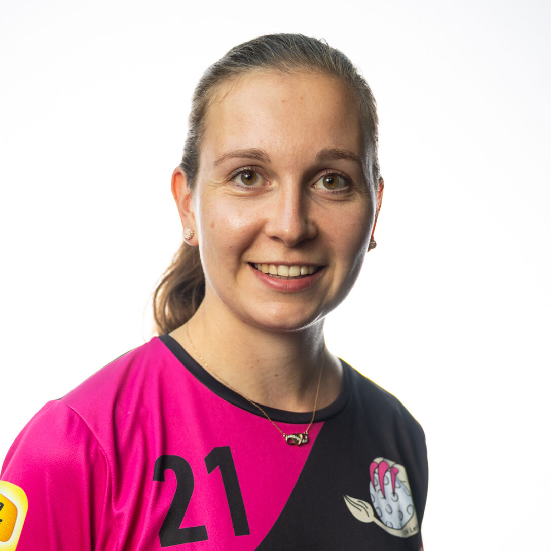livia-zumstein-25-26