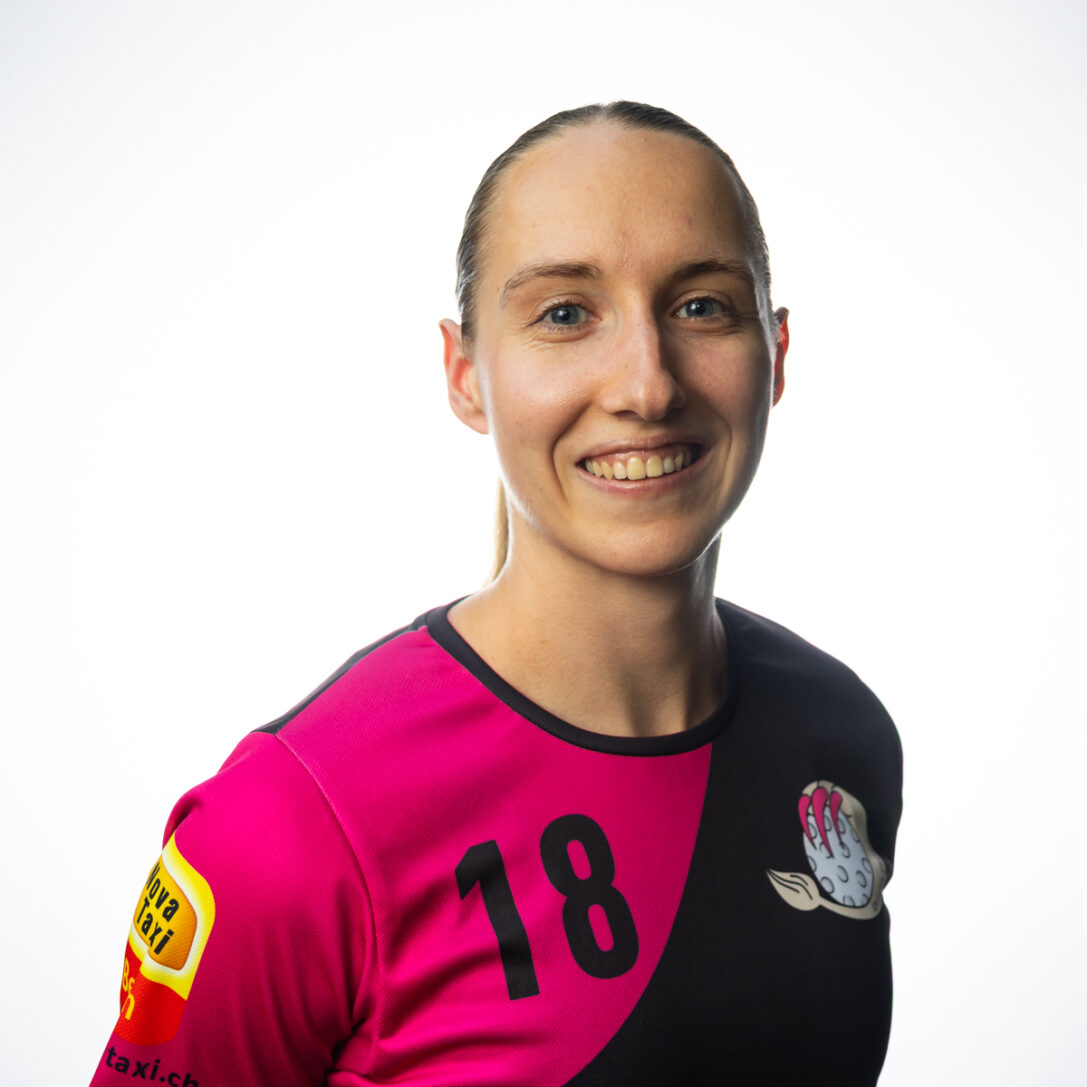 michelle-kunz-25-26