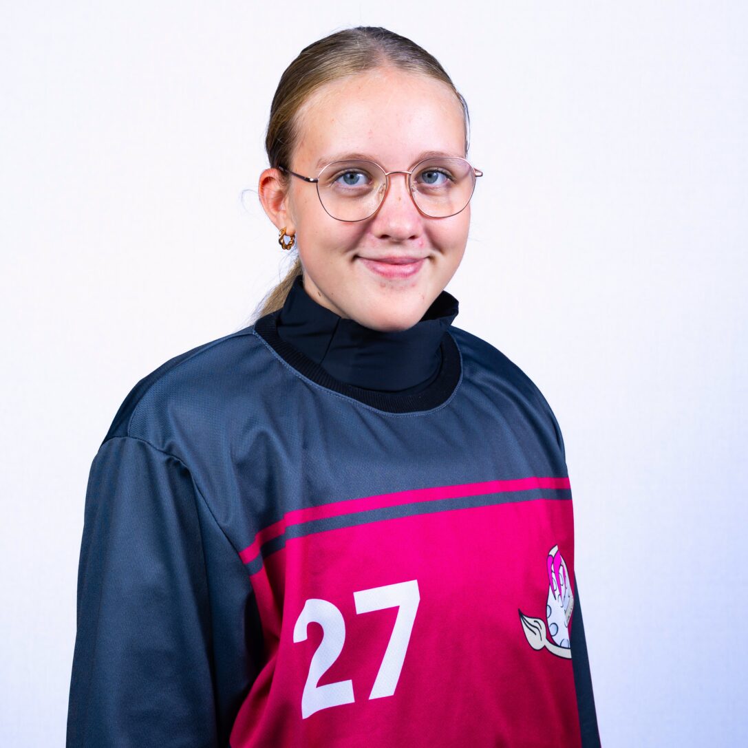 celia-eichenberger-26-27