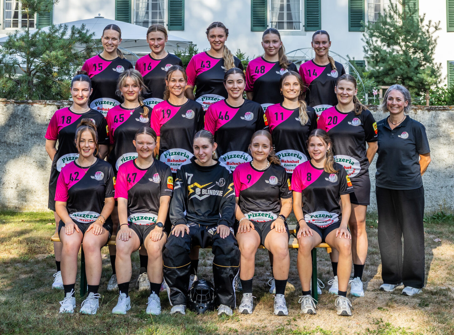 teamfoto-2-lina-gf-26-27