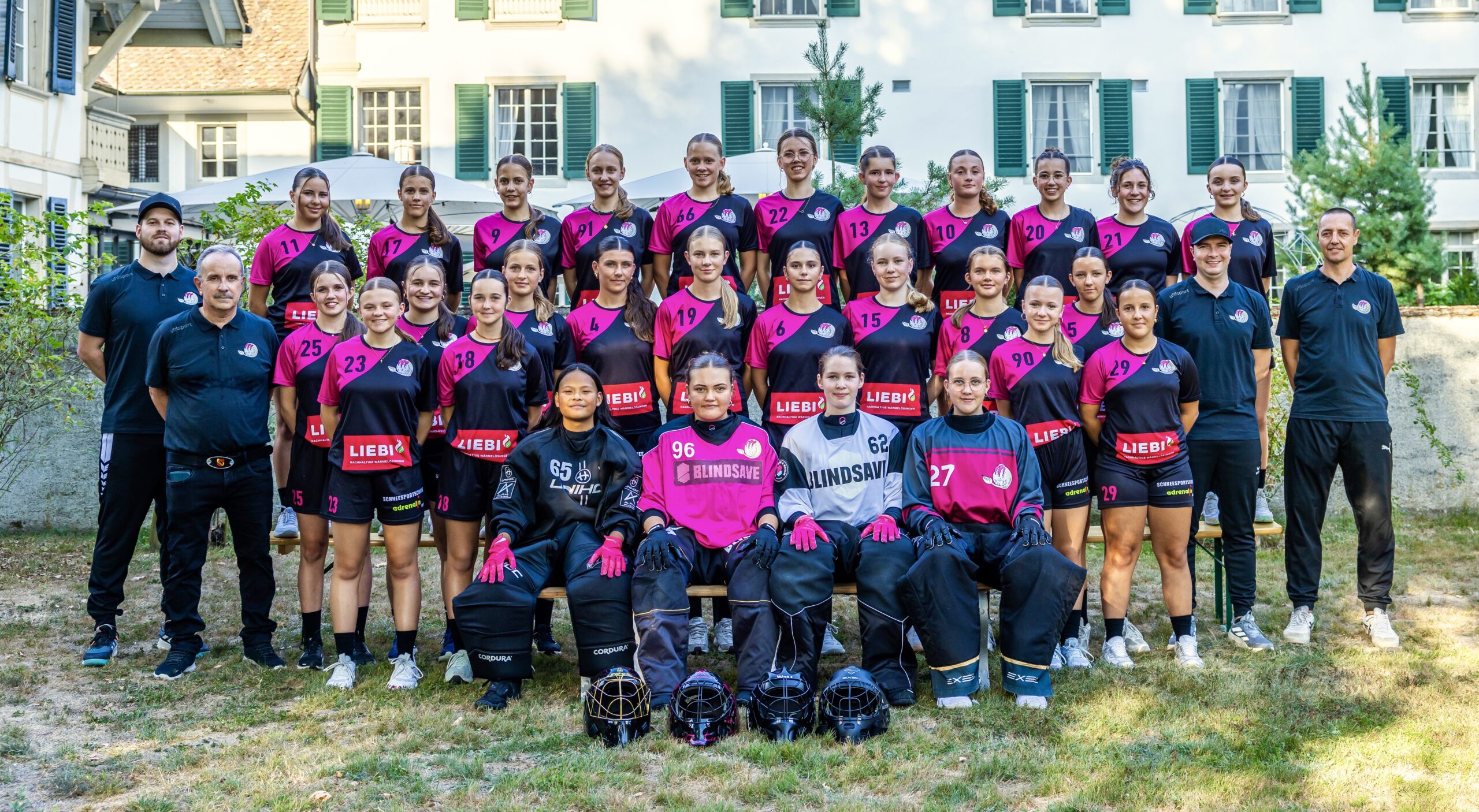teamfoto-u17a-26-27