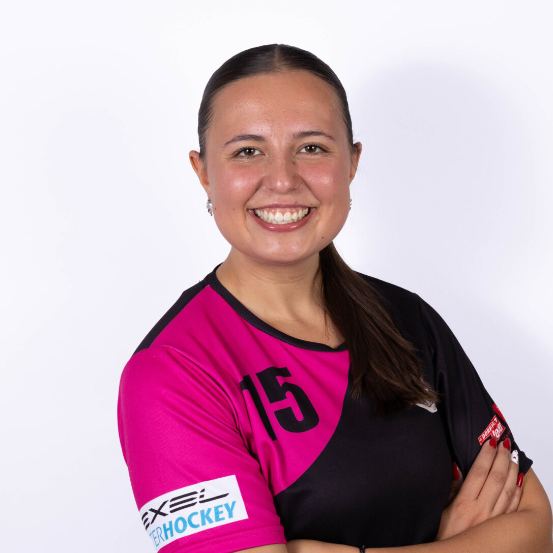 rieben-robyn-26-27